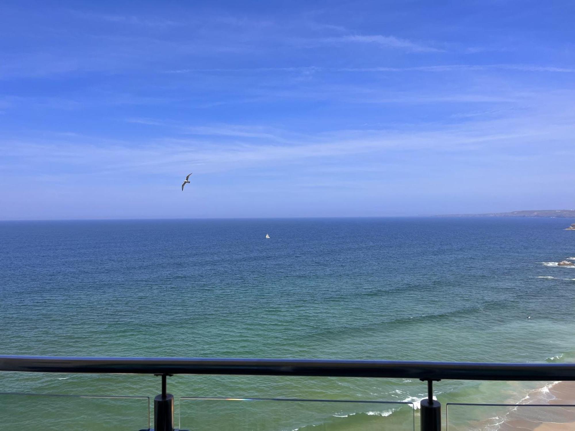Newquay Rocklands Beach View Exteriör bild